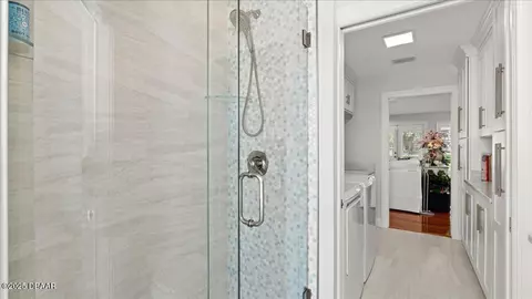 Bath - 3124 John Anderson Dr, Ormond Beach, FL 32176 photo 2 of 6