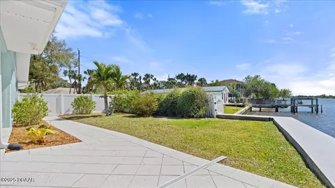 Exterior - 3124 John Anderson Dr, Ormond Beach, FL 32176 photo 2 of 12