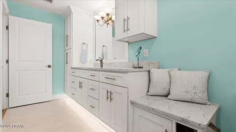 Bath - 3124 John Anderson Dr, Ormond Beach, FL 32176 photo 4 of 6