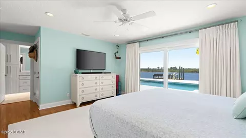 Bedroom - 3124 John Anderson Dr, Ormond Beach, FL 32176 photo 2 of 6