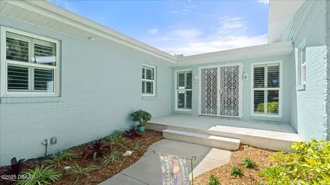Exterior - 3124 John Anderson Dr, Ormond Beach, FL 32176 photo 11 of 12
