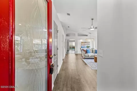 Entry Way - 25 Reflections Village Dr, Ormond Beach, FL 32174 photo 1 of 2