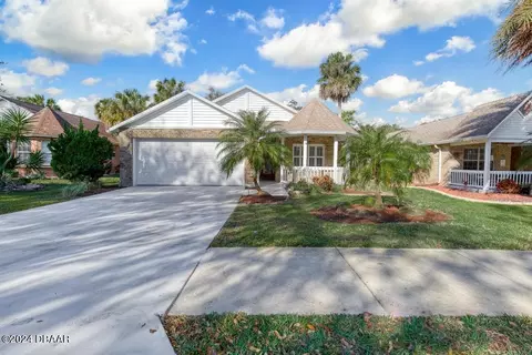 Exterior - 25 Reflections Village Dr, Ormond Beach, FL 32174 photo 2 of 11