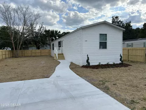 1131 Avenue G, Ormond Beach, FL 32174