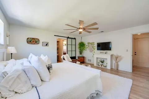 Bedroom - 1314 Oak Forest Dr, Ormond Beach, FL 32174 photo 2 of 6