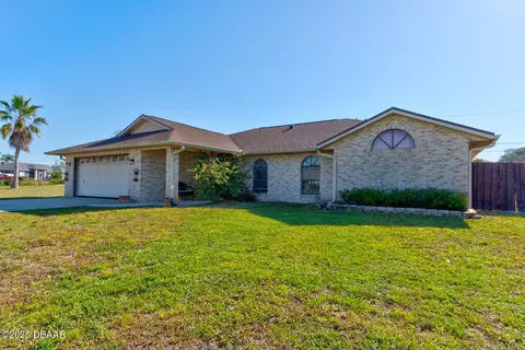 3163 Dudley Dr, Deltona, FL 32738