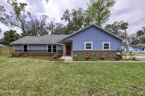 794 Victoria Cir E, Ormond Beach, FL 32174