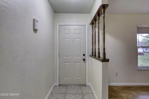794 Victoria Cir E, Ormond Beach, FL 32174 photo 5