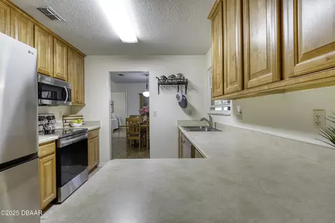 794 Victoria Cir E, Ormond Beach, FL 32174 photo 18