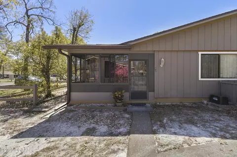 52 Cypress Pond Rd, Port Orange, FL 32128