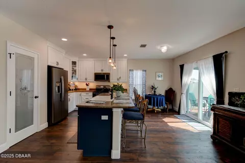 Kitchen - 174 Coleman St, Edgewater, FL 32141 photo 2 of 4