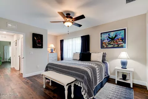 Bedroom - 174 Coleman St, Edgewater, FL 32141 photo 4 of 7