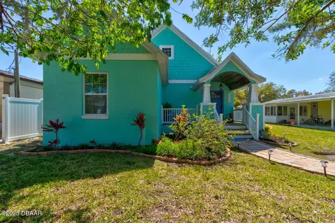 Exterior - 174 Coleman St, Edgewater, FL 32141 photo 8 of 9