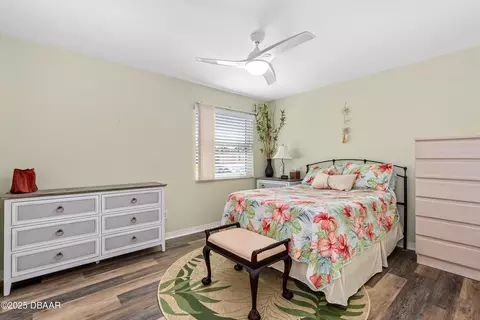83 Cardinal Dr, Ormond Beach, FL 32176 photo 4