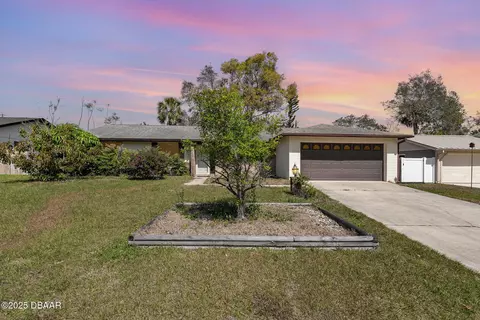 31 Mayfield Cir, Ormond Beach, FL 32174