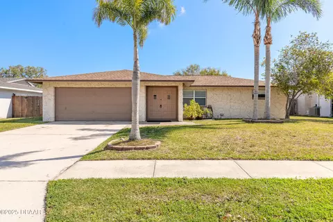 2937 Lantern Dr, South Daytona, FL 32119