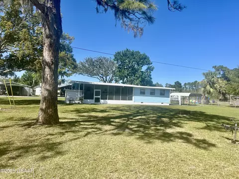 231 Alabama St, Crescent City, FL 32112