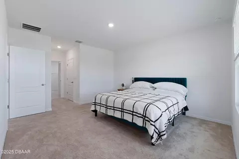 Bedroom - 1314 Middle Lake Dr, Ormond Beach, FL 32174 photo 4 of 8
