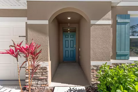 Exterior - 1314 Middle Lake Dr, Ormond Beach, FL 32174 photo 1 of 3