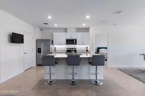 Kitchen - 1314 Middle Lake Dr, Ormond Beach, FL 32174 photo 2 of 4