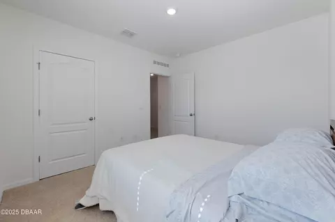 Bedroom - 1314 Middle Lake Dr, Ormond Beach, FL 32174 photo 6 of 8