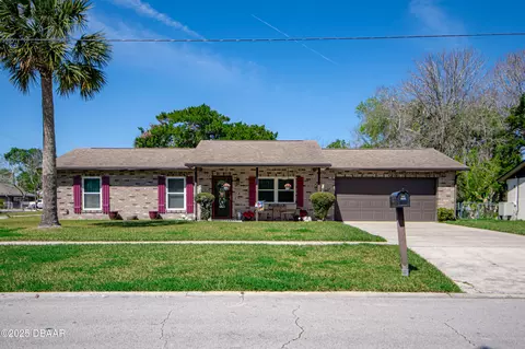 804 Aspen Dr, South Daytona, FL 32119