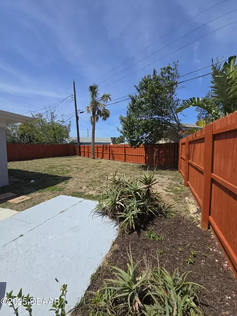 39 River Dr, Ormond Beach, FL 32176 photo 2
