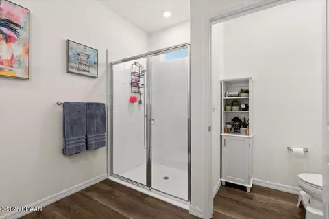 Bath - 322 E Merimont Ln, Ormond Beach, FL 32174 photo 3 of 3