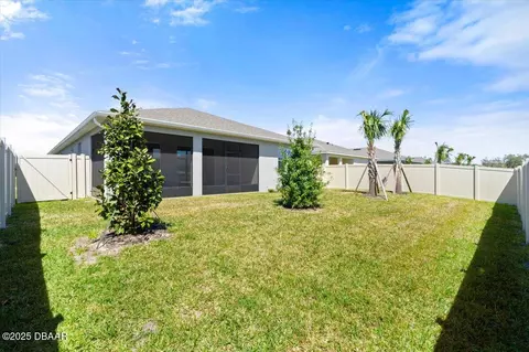 Exterior - 322 E Merimont Ln, Ormond Beach, FL 32174 photo 4 of 5