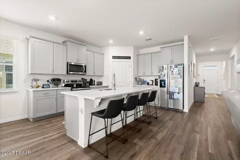 Kitchen - 322 E Merimont Ln, Ormond Beach, FL 32174 photo 2 of 5