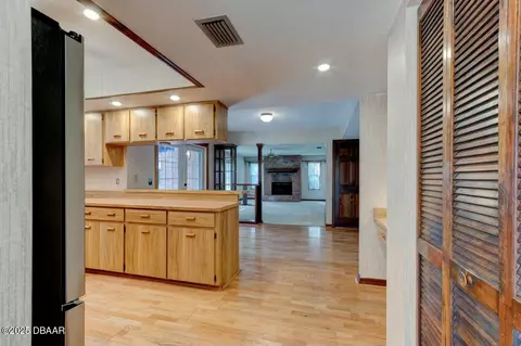Entry Way - 26 Silver Fox Trl, Ormond Beach, FL 32174 photo 3 of 4