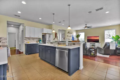 Kitchen - 38 Herringbone Way, Ormond Beach, FL 32174 photo 3 of 6