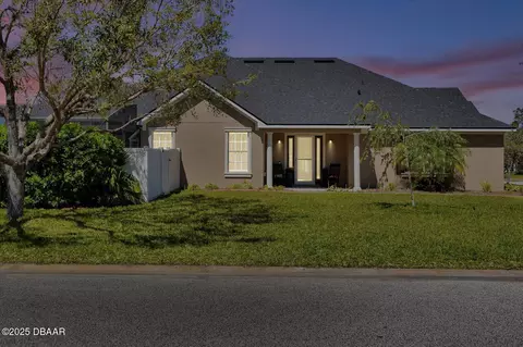 Exterior - 38 Herringbone Way, Ormond Beach, FL 32174 photo 4 of 9