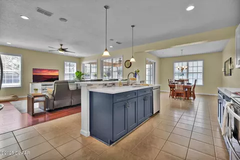 Kitchen - 38 Herringbone Way, Ormond Beach, FL 32174 photo 2 of 6