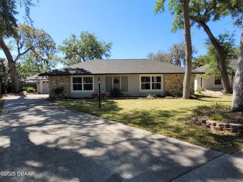 6223 Yosemite Dr, Port Orange, FL 32127