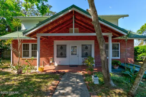 1033 Chaffee Pl, Daytona Beach, FL 32118