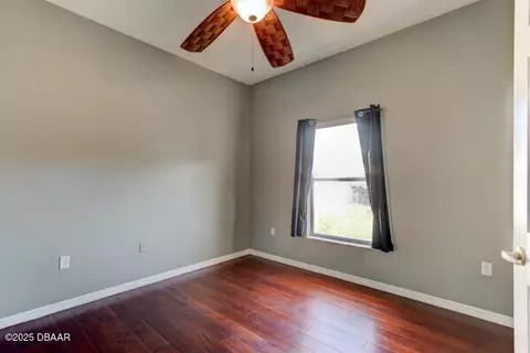 Bedroom - 117 Mariners Gate Ct, Edgewater, FL 32141 photo 3 of 6