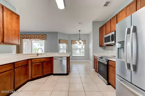 Kitchen - 117 Mariners Gate Ct, Edgewater, FL 32141 photo 1 of 4
