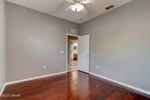 Bedroom - 117 Mariners Gate Ct, Edgewater, FL 32141 photo 2 of 6