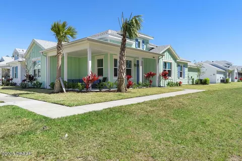 209 Hang Loose Way, Daytona Beach, FL 32124