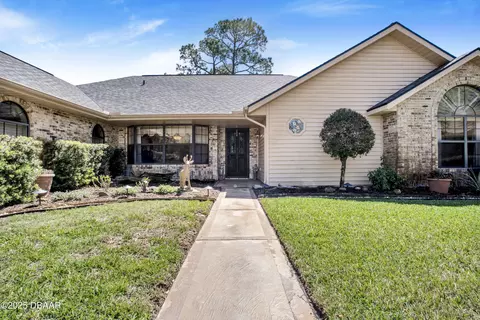 Exterior - 15 Cypress View Trl, Ormond Beach, FL 32174 photo 2 of 15