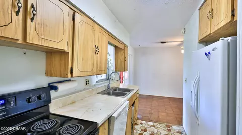 475 West St, Ormond Beach, FL 32174 photo 8