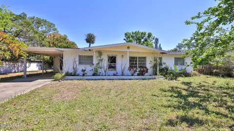 475 West St, Ormond Beach, FL 32174