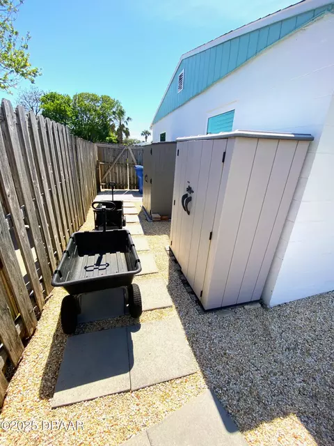 Exterior - 161 Roberta Rd, Ormond Beach, FL 32176 photo 14 of 16