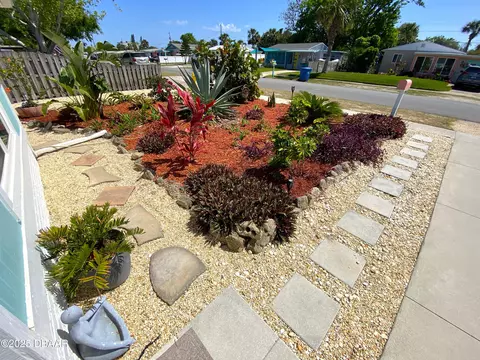 Exterior - 161 Roberta Rd, Ormond Beach, FL 32176 photo 4 of 16
