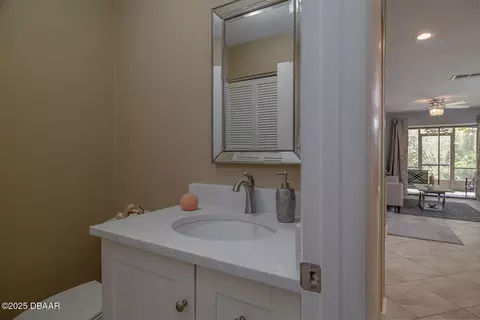 Bath - 130 Limewood Pl #4, Ormond Beach, FL 32174 photo 1 of 4