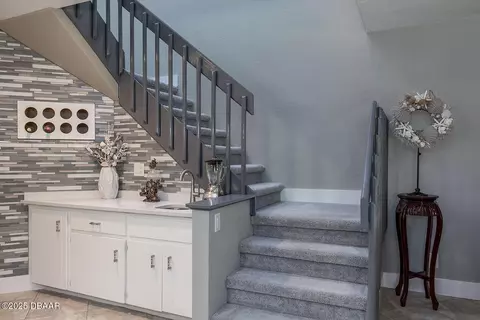 Entry Way - 130 Limewood Pl #4, Ormond Beach, FL 32174 photo 2 of 2