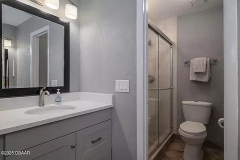 Bath - 130 Limewood Pl #4, Ormond Beach, FL 32174 photo 3 of 4