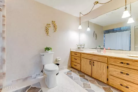 Bath - 46 Winchester Rd, Ormond Beach, FL 32174 photo 4 of 5