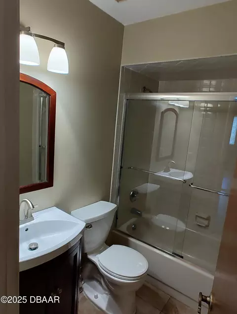Bath - 120 Limewood Pl #A, Ormond Beach, FL 32174 photo 2 of 2